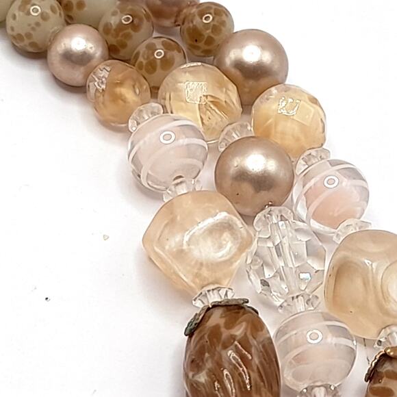Vintage 1950s Coro Beige Beads Chess Crystal Three Strand Necklace - Picture 9 of 12